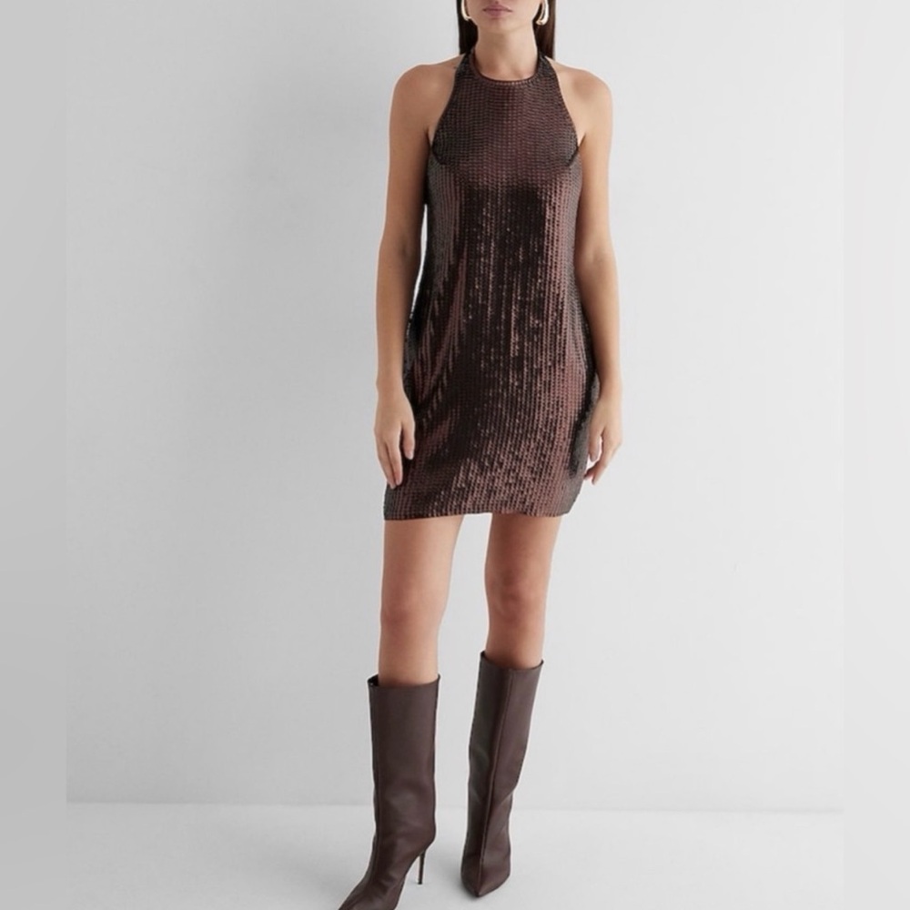 Express Sequin Halter Neck Midi Dress medium